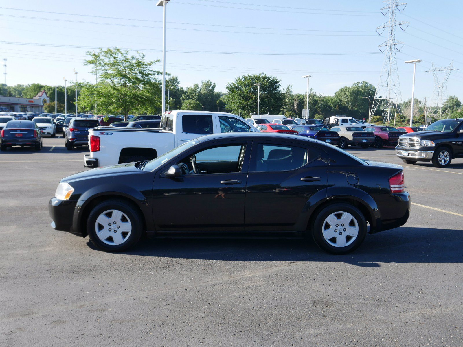 Pre-Owned 2010 Dodge Avenger SXT FWD 4dr Car